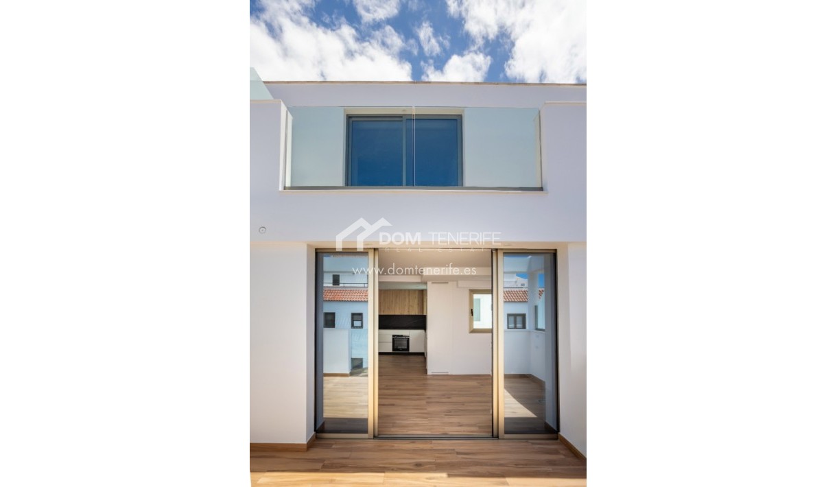 Wiederverkauf - Wohnung -
Santiago del Teide - Puerto Santiago