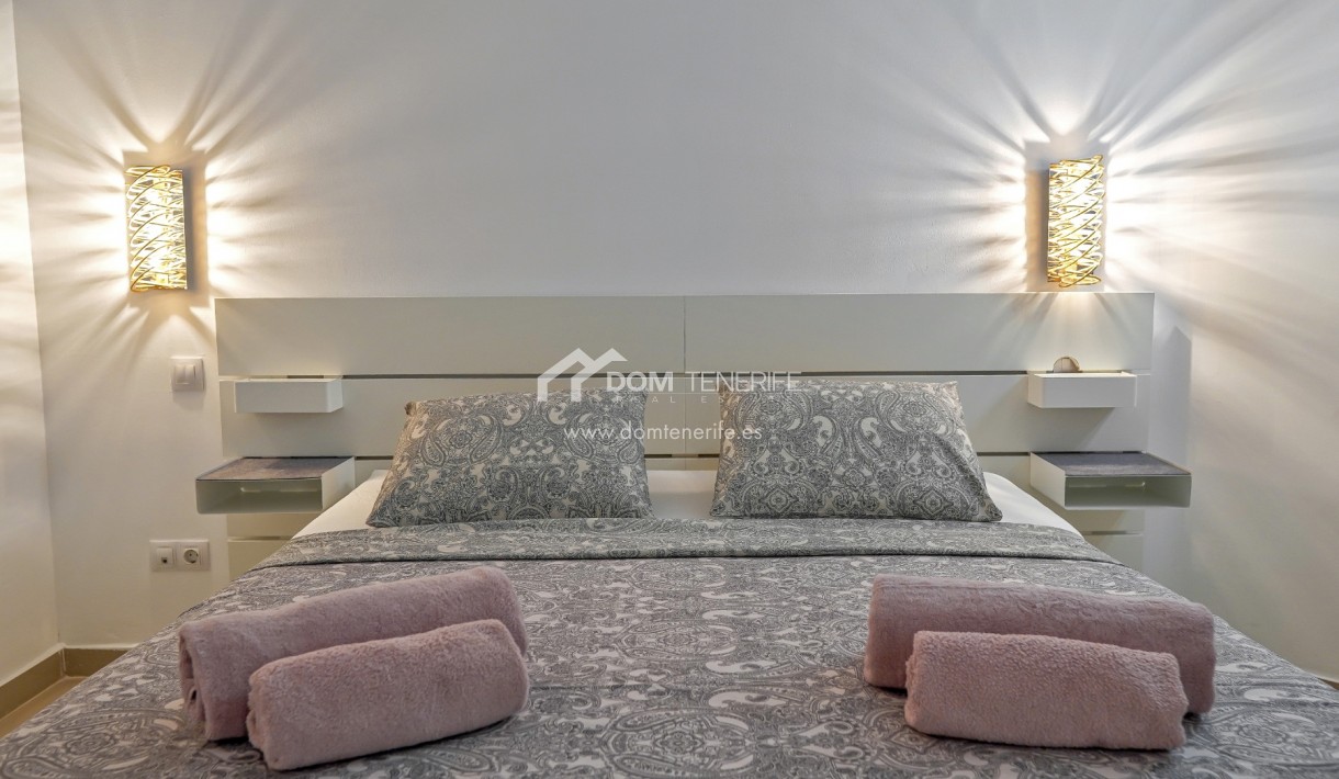 Venta - Apartamento -
Adeje - Playa Paraiso