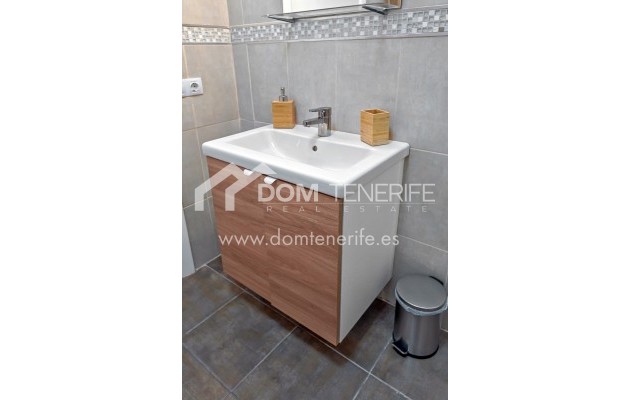 Venta - Apartamento -
Adeje - Playa Paraiso
