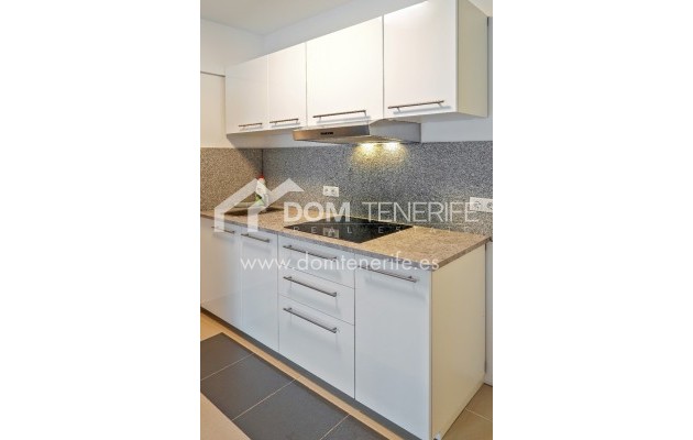 Venta - Apartamento -
Adeje - Playa Paraiso