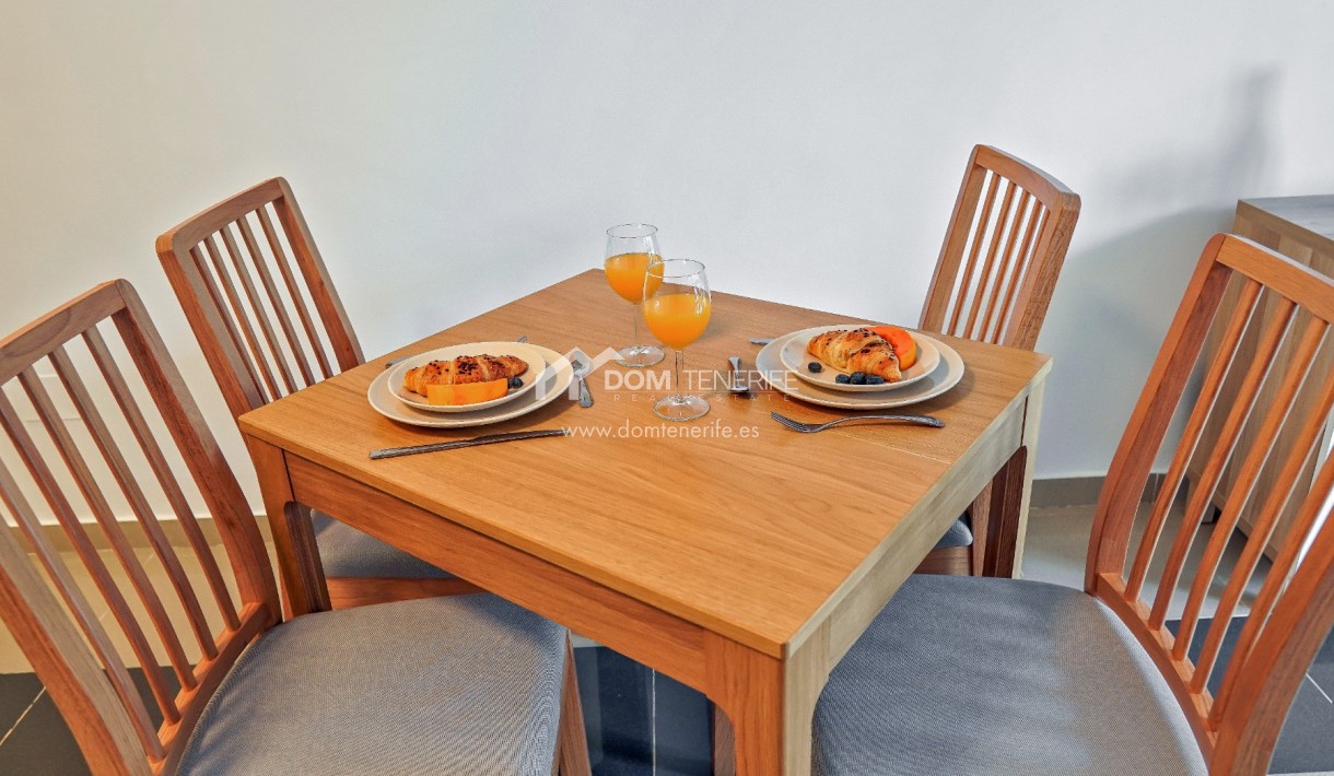 Venta - Apartamento -
Adeje - Playa Paraiso