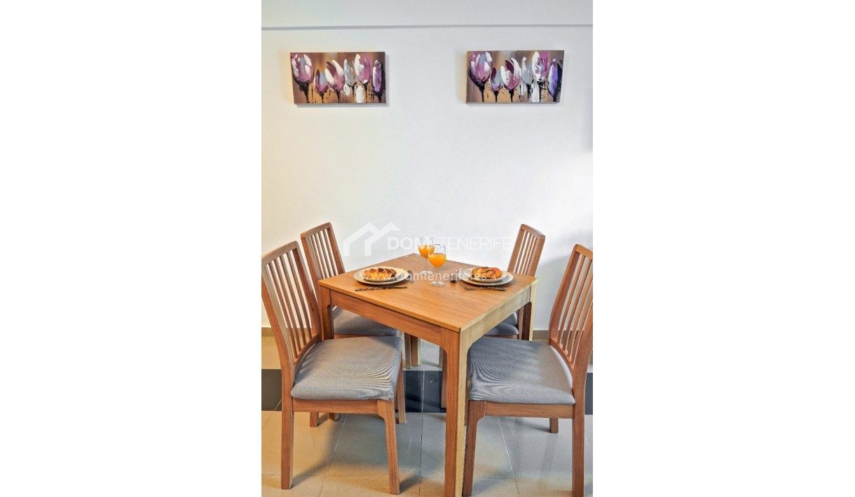 Venta - Apartamento -
Adeje - Playa Paraiso