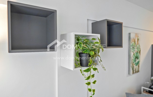 Venta - Apartamento -
Adeje - Playa Paraiso