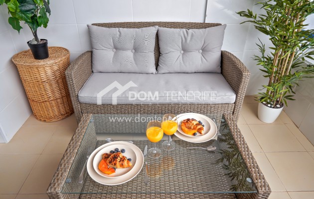 Venta - Apartamento -
Adeje - Playa Paraiso