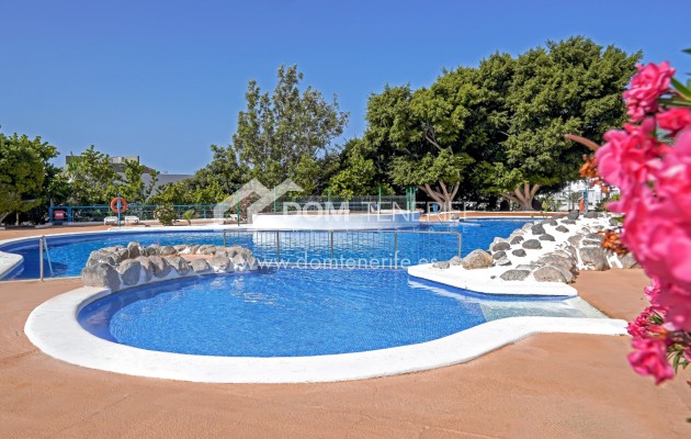 Venta - Apartamento -
Adeje - Playa Paraiso