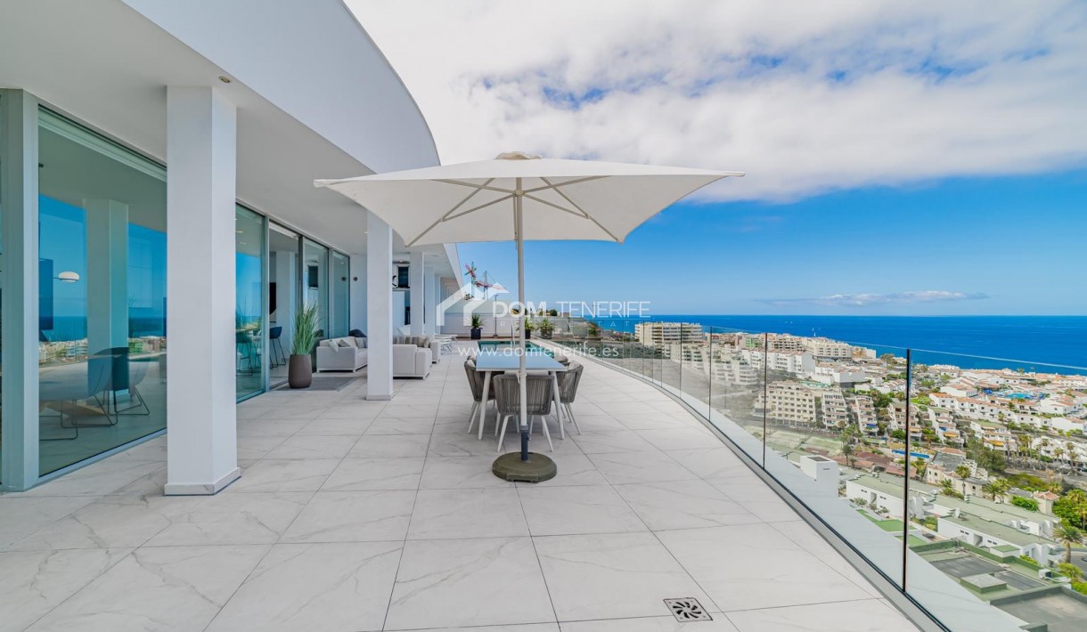 Sale - Penthouse -
Santiago del Teide - Los Gigantes