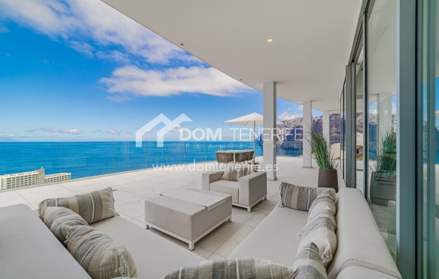 Sale - Penthouse -
Santiago del Teide - Los Gigantes