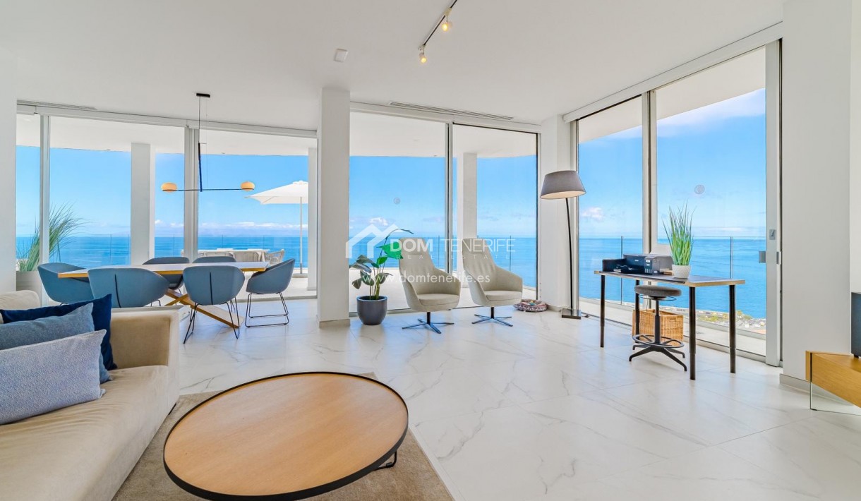 Sale - Penthouse -
Santiago del Teide - Los Gigantes
