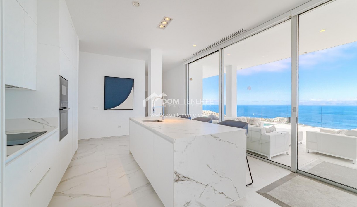 Sale - Penthouse -
Santiago del Teide - Los Gigantes