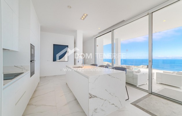 Sale - Penthouse -
Santiago del Teide - Los Gigantes