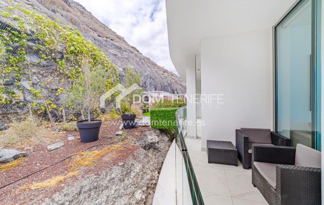 Sale - Penthouse -
Santiago del Teide - Los Gigantes