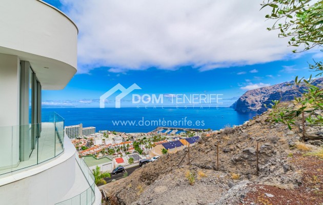Sale - Penthouse -
Santiago del Teide - Los Gigantes