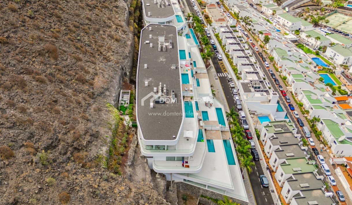 Sale - Penthouse -
Santiago del Teide - Los Gigantes