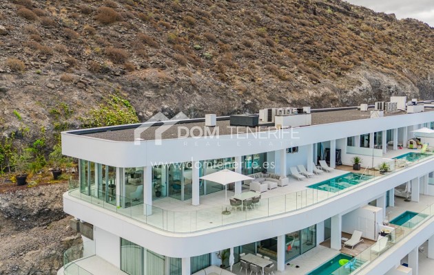 Sale - Penthouse -
Santiago del Teide - Los Gigantes