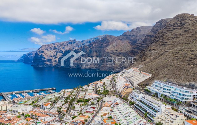 Sale - Penthouse -
Santiago del Teide - Los Gigantes