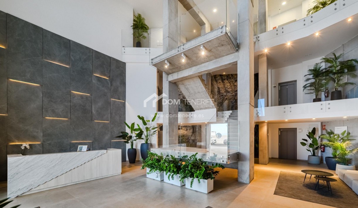 Sale - Penthouse -
Santiago del Teide - Los Gigantes