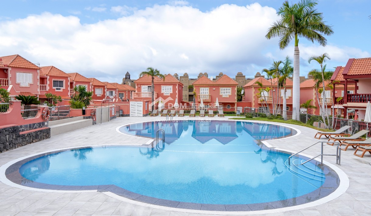 Venta - Apartamento -
Adeje - El Duque