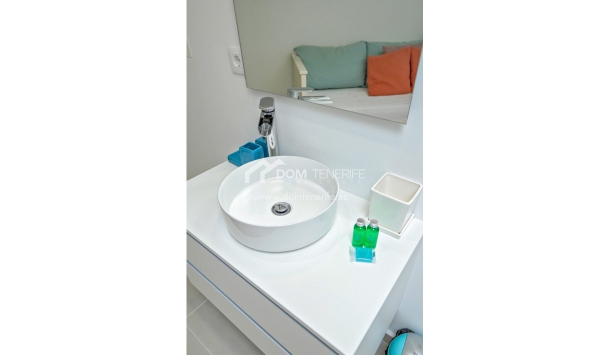 Venta - Apartamento -
Adeje - El Duque