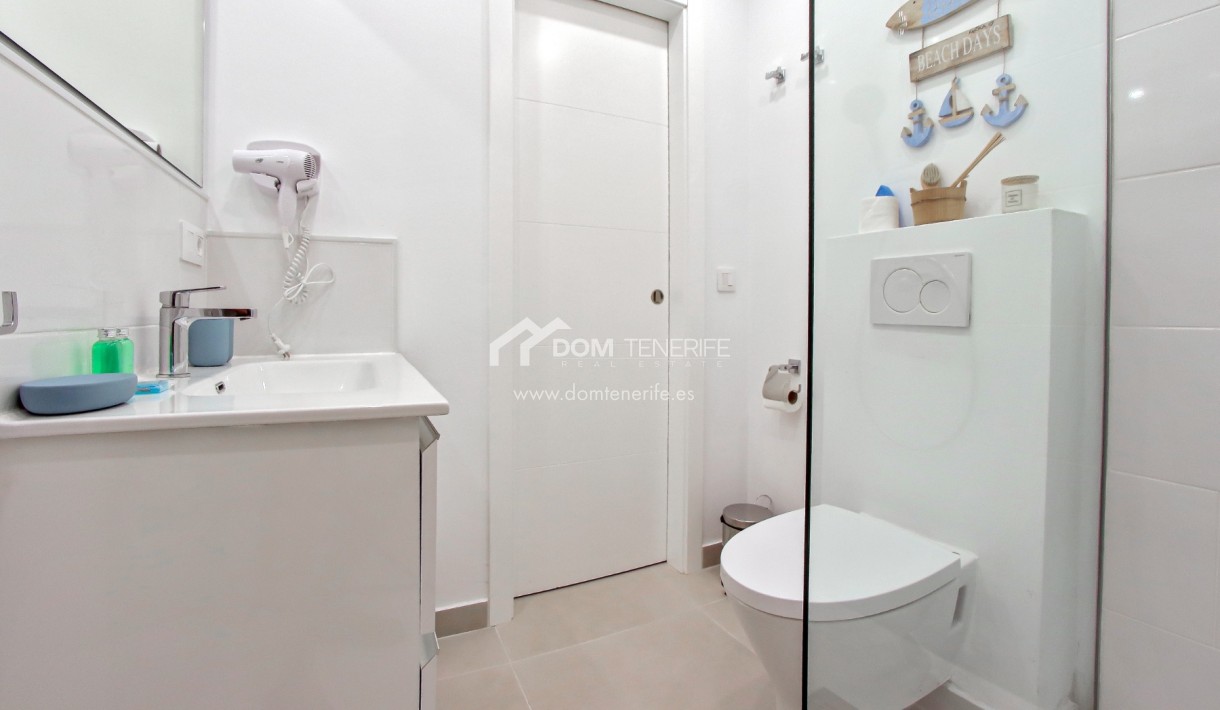 Venta - Apartamento -
Adeje - El Duque