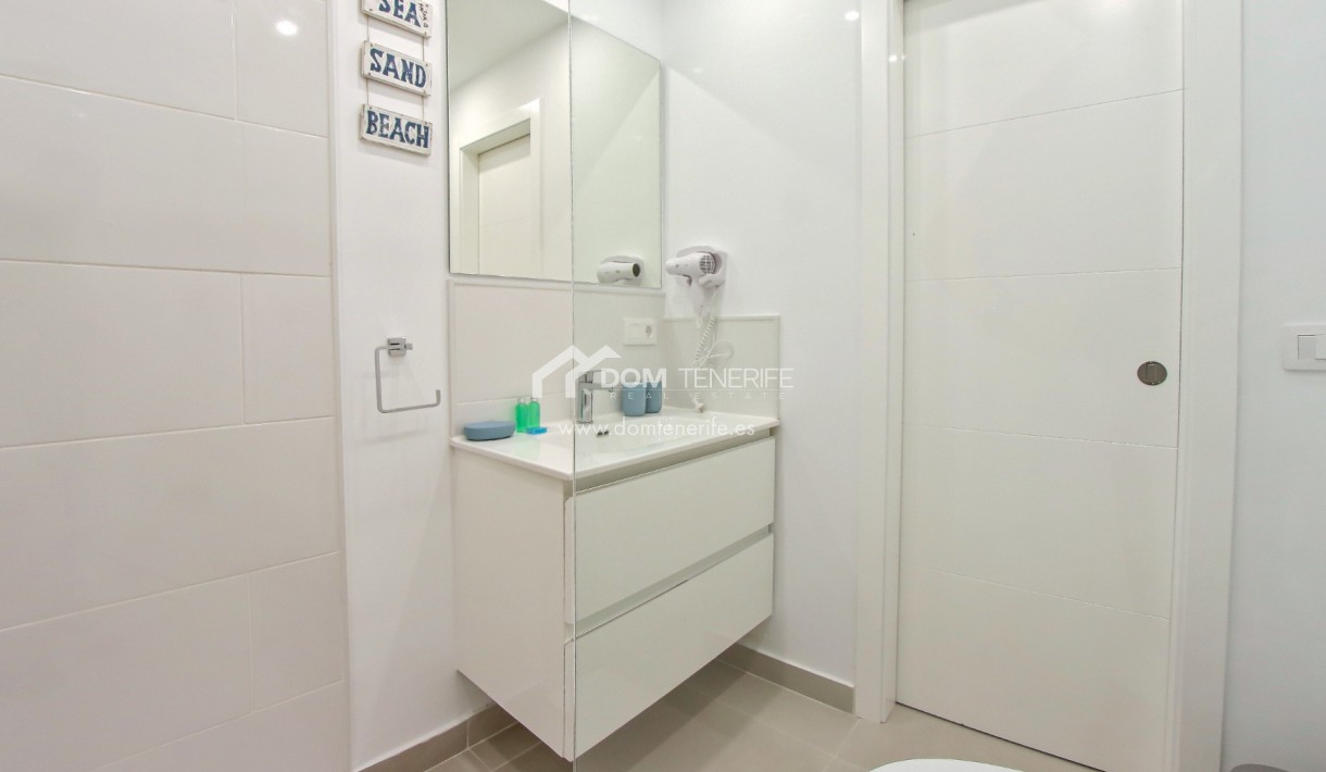 Venta - Apartamento -
Adeje - El Duque