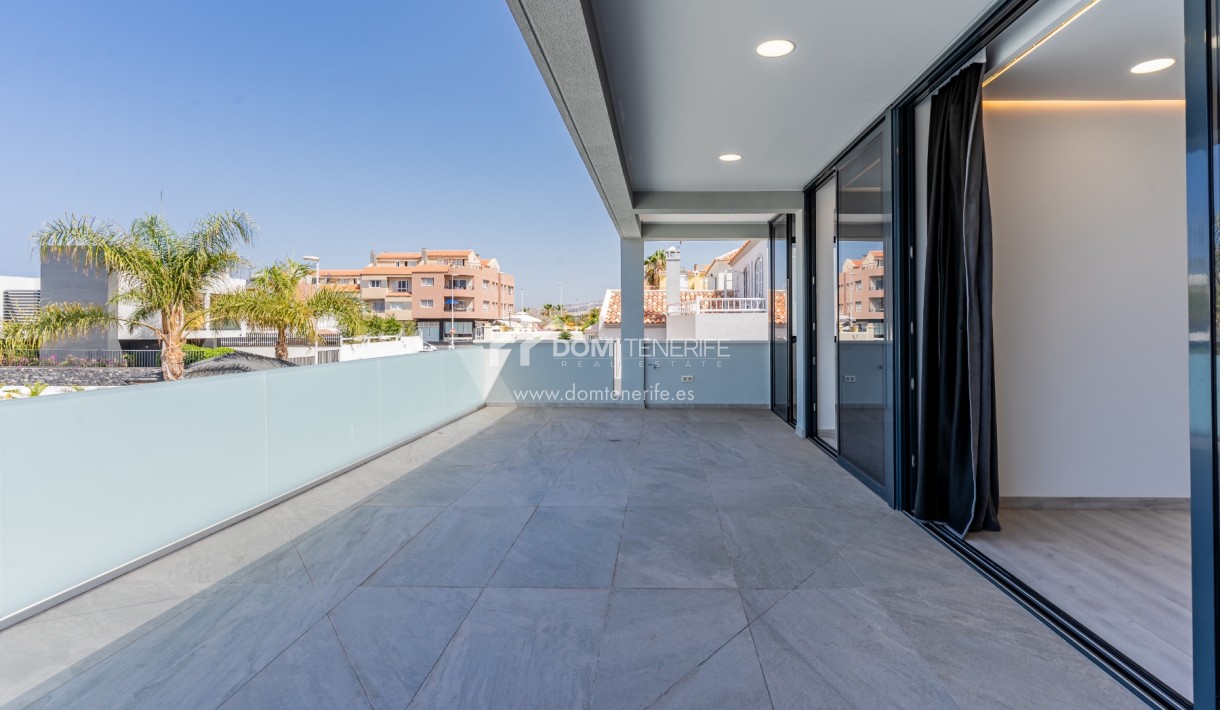 Revente - Villa -
Adeje