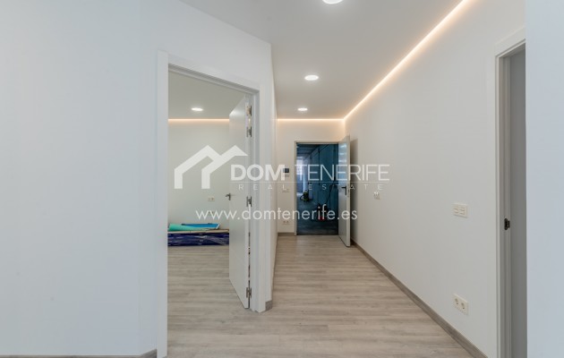 Revente - Villa -
Adeje
