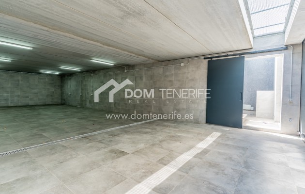 Revente - Villa -
Adeje