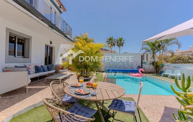 Kurzzeitmiete - Wohnung -
Adeje - El Madroñal