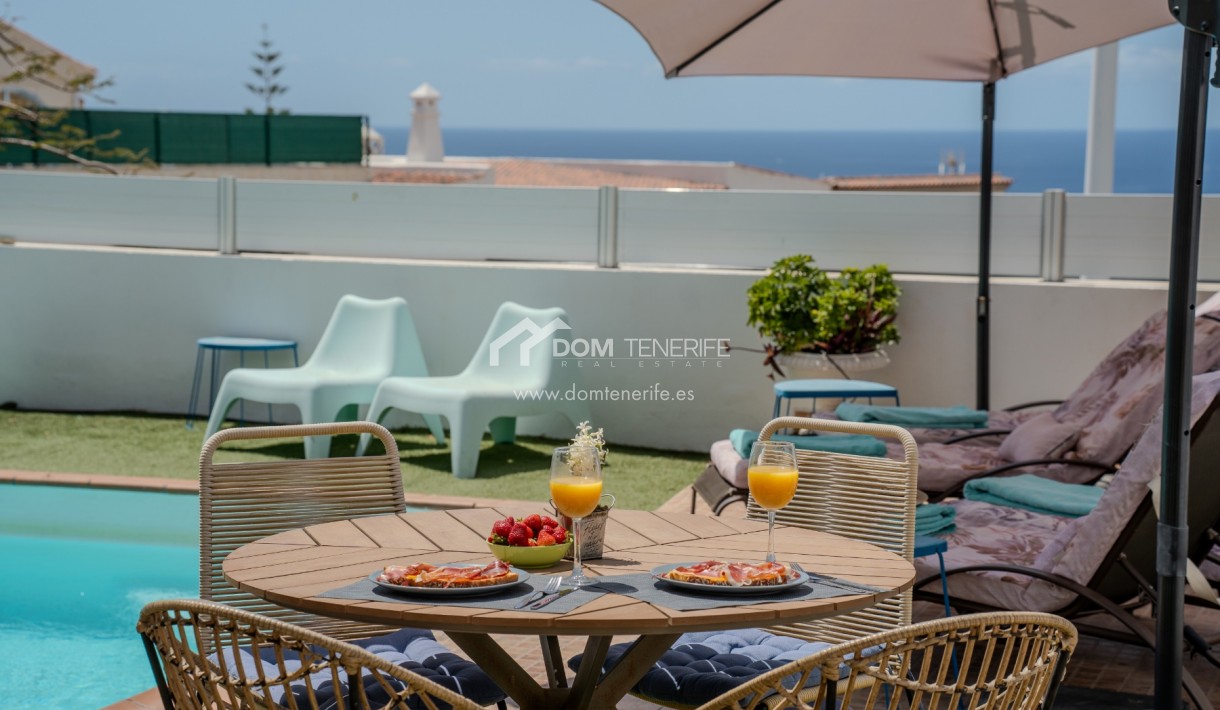 Kurzzeitmiete - Wohnung -
Adeje - El Madroñal