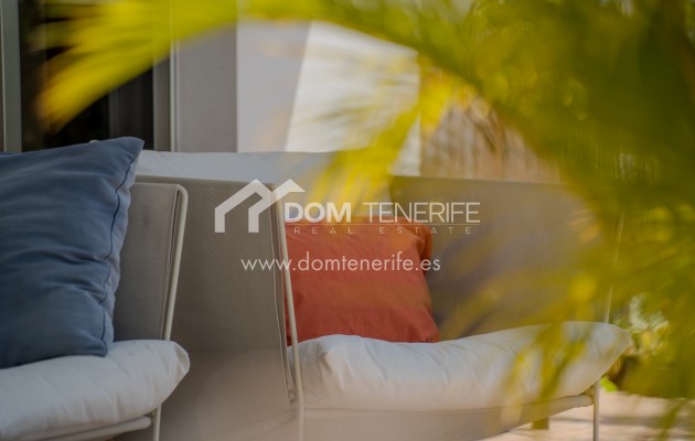 Kurzzeitmiete - Wohnung -
Adeje - El Madroñal