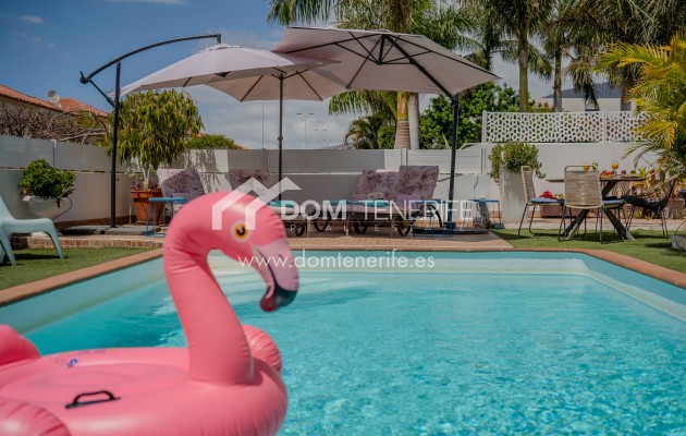 Kurzzeitmiete - Wohnung -
Adeje - El Madroñal