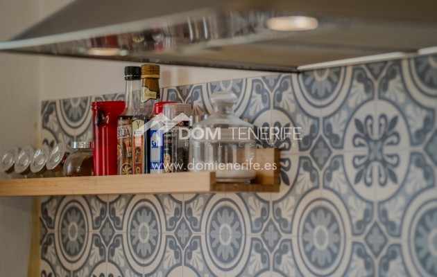 Kurzzeitmiete - Wohnung -
Adeje - El Madroñal