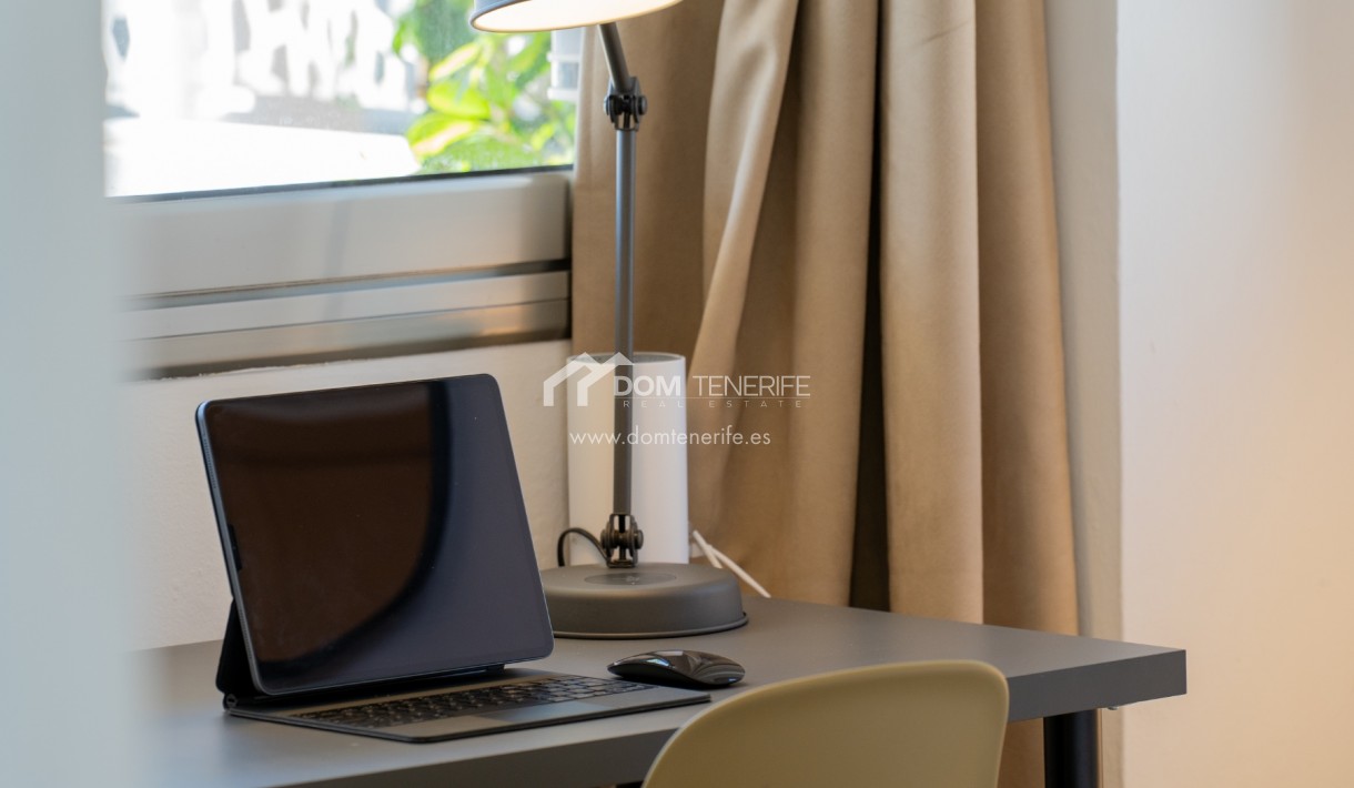 Kurzzeitmiete - Wohnung -
Adeje - El Madroñal