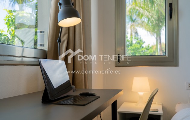 Kurzzeitmiete - Wohnung -
Adeje - El Madroñal