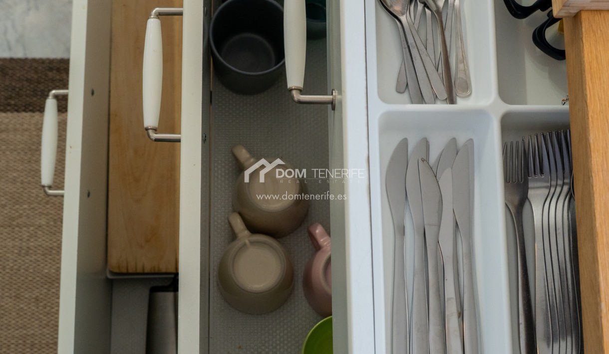 Kurzzeitmiete - Wohnung -
Adeje - El Madroñal