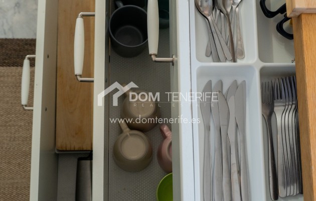 Kurzzeitmiete - Wohnung -
Adeje - El Madroñal