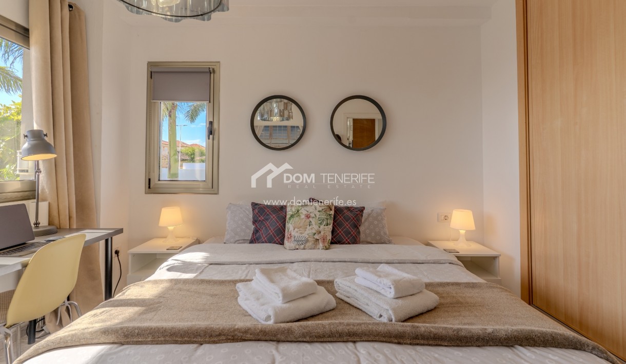 Kurzzeitmiete - Wohnung -
Adeje - El Madroñal