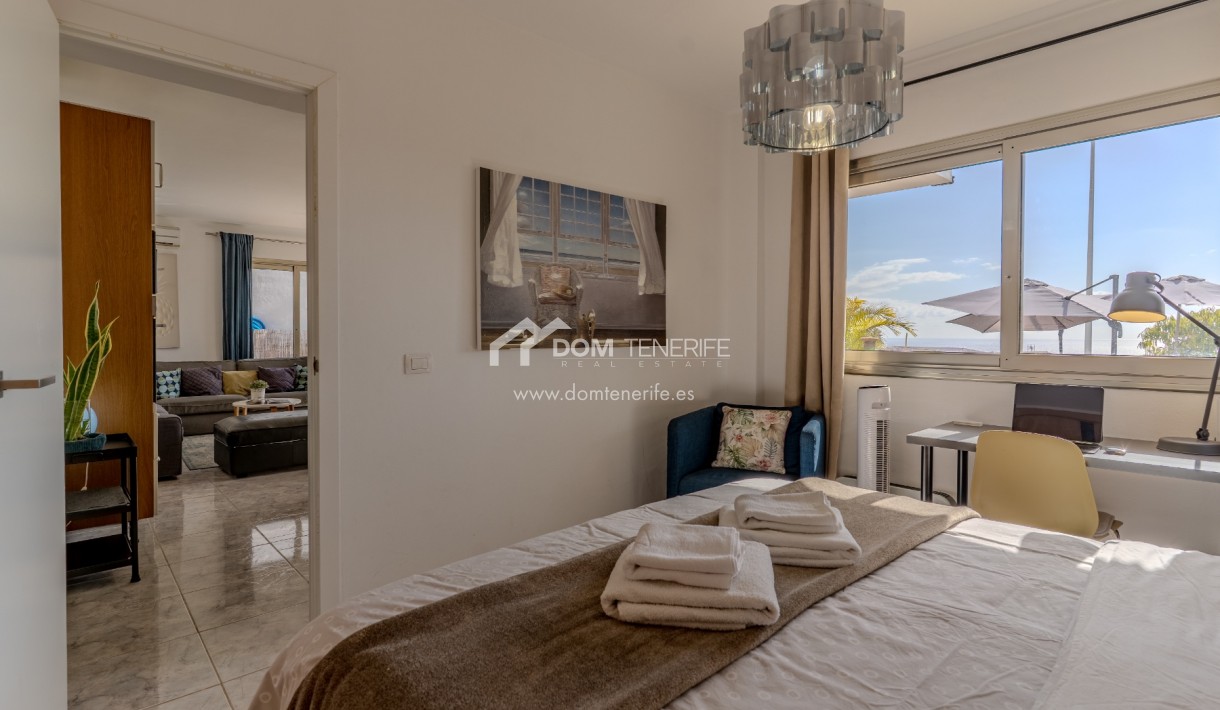 Kurzzeitmiete - Wohnung -
Adeje - El Madroñal