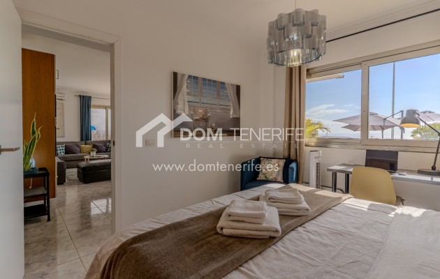 Kurzzeitmiete - Wohnung -
Adeje - El Madroñal