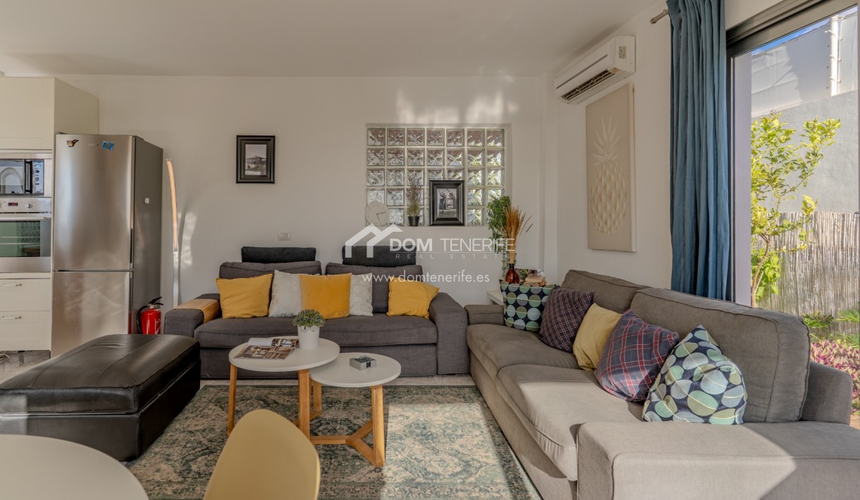 Kurzzeitmiete - Wohnung -
Adeje - El Madroñal