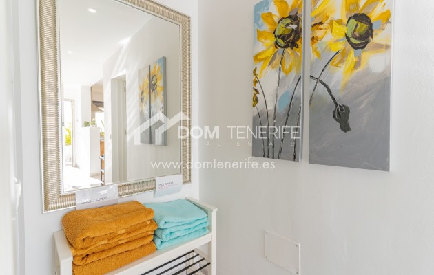 Kurzzeitmiete - Wohnung -
Adeje - El Madroñal