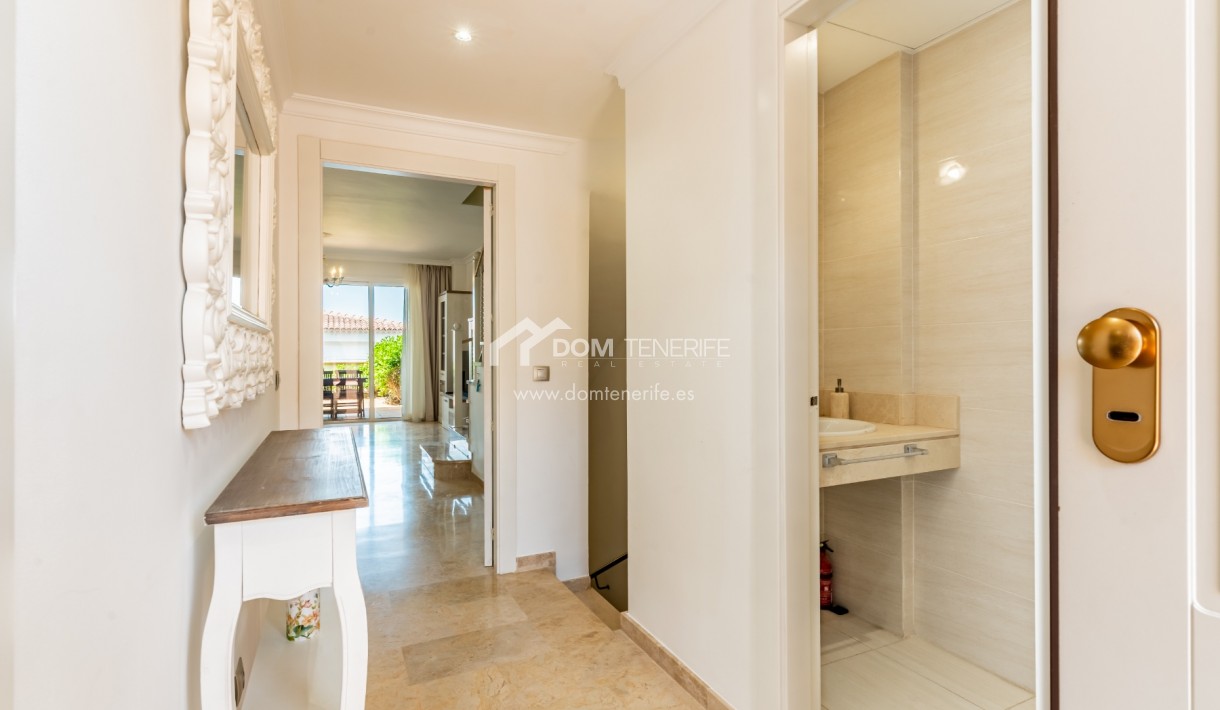 Sale - Townhouse -
Guía de Isora  - Playa La Arena