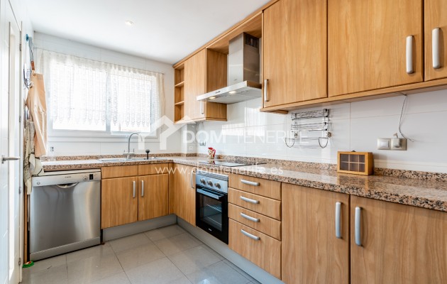 Sale - Townhouse -
Guía de Isora  - Playa La Arena