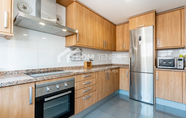 Sale - Townhouse -
Guía de Isora  - Playa La Arena