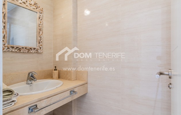Sale - Townhouse -
Guía de Isora  - Playa La Arena