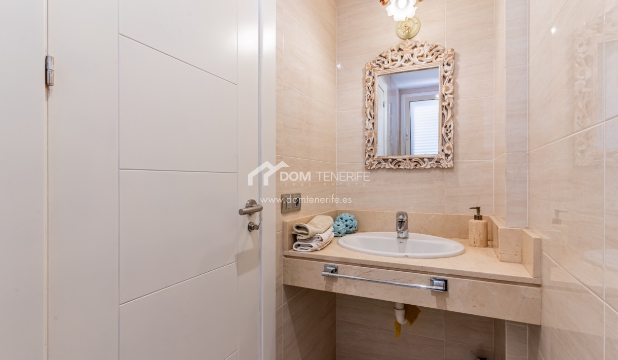 Sale - Townhouse -
Guía de Isora  - Playa La Arena