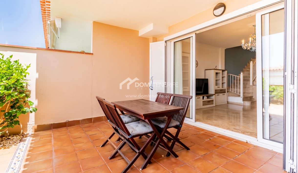 Sale - Townhouse -
Guía de Isora  - Playa La Arena