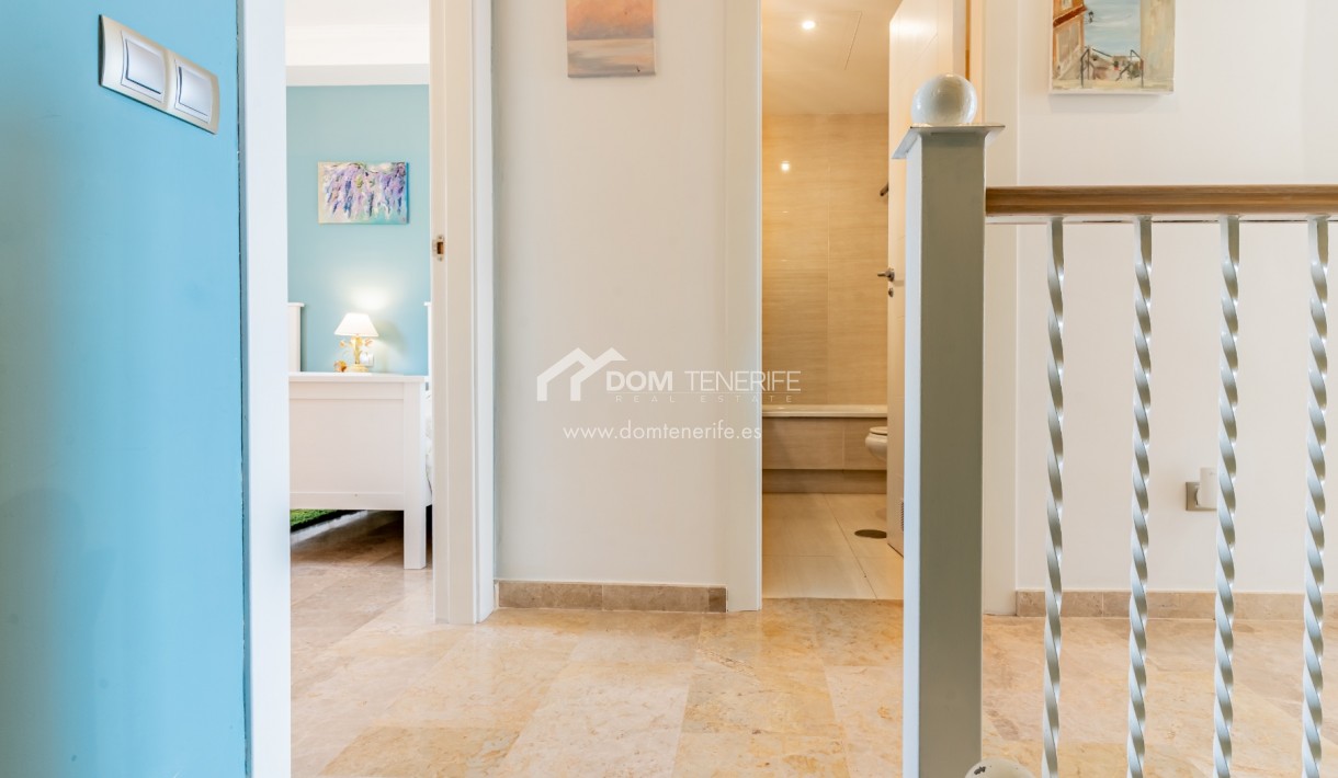 Sale - Townhouse -
Guía de Isora  - Playa La Arena