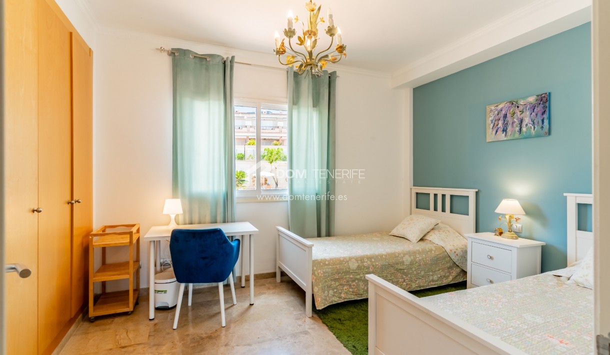Sale - Townhouse -
Guía de Isora  - Playa La Arena