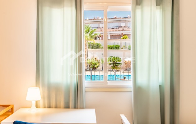 Sale - Townhouse -
Guía de Isora  - Playa La Arena
